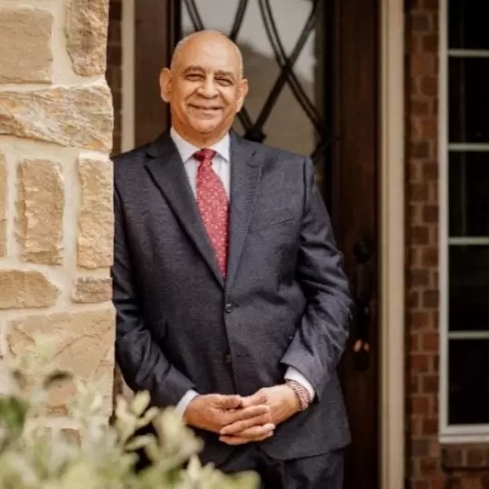 Keith Brown | Avid Traveler and Family Man Enjoying Life After Suffering a Near-Fatal Heart Attack