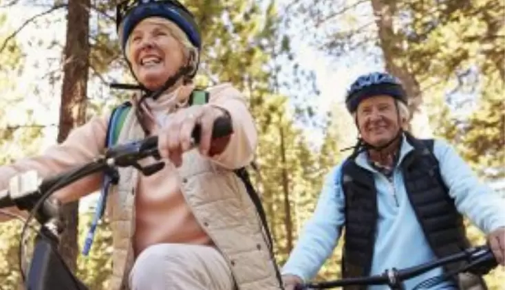 Staying Active Contributes to Heart Health and Brain Health, Even at 70 Blog Image